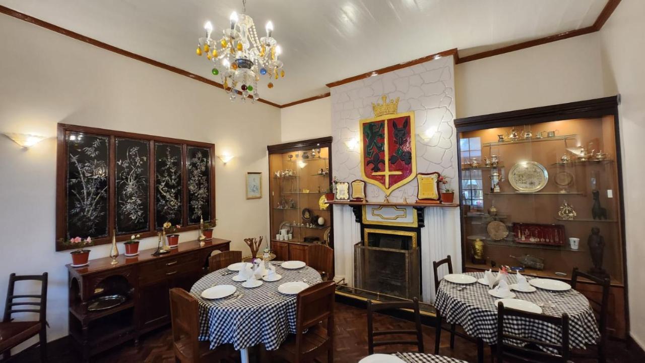 Ivanhoe Hotel Дарджилинг Екстериор снимка