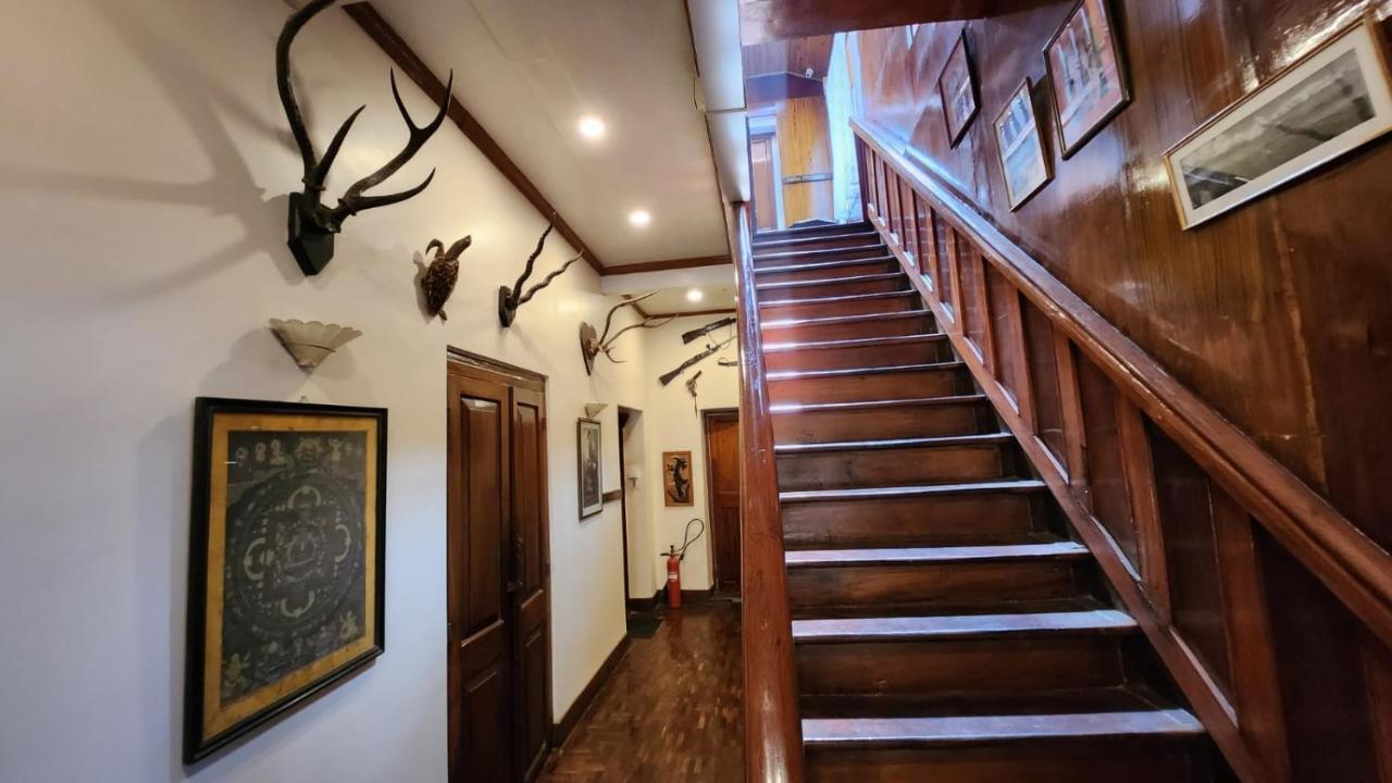 Ivanhoe Hotel Дарджилинг Екстериор снимка
