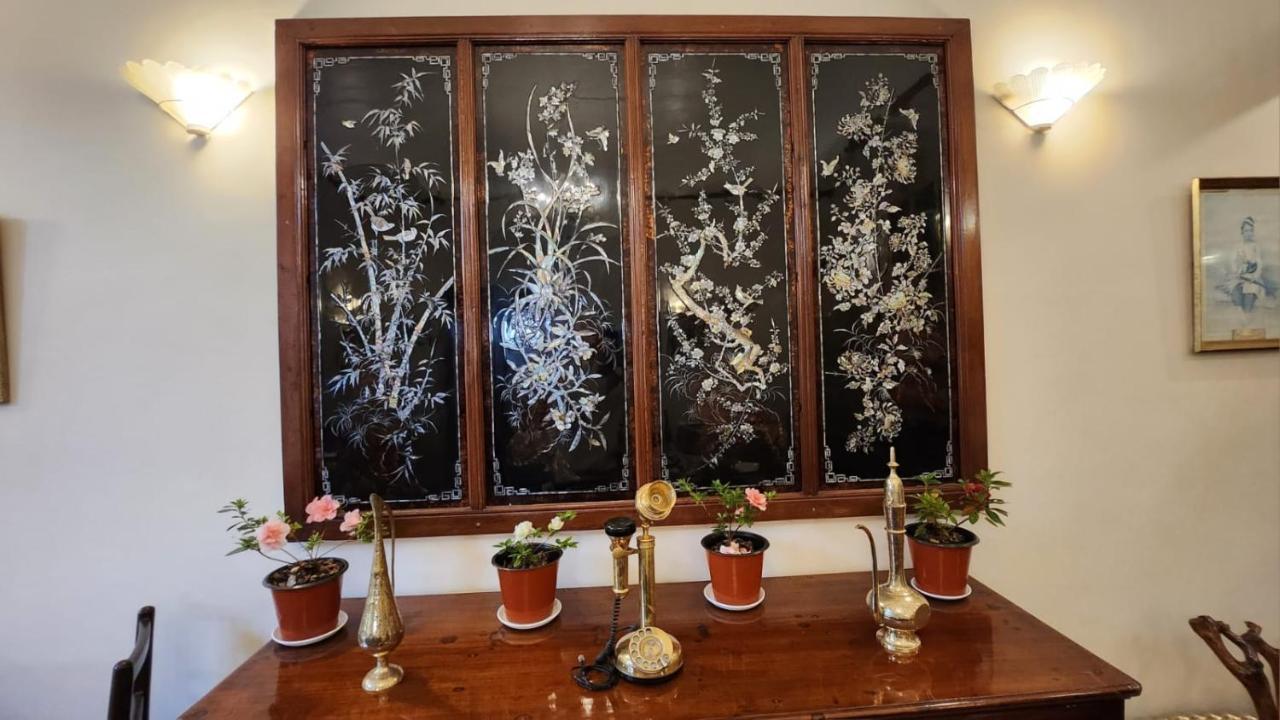 Ivanhoe Hotel Дарджилинг Екстериор снимка